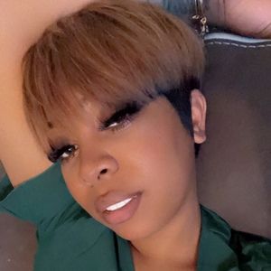 Meet your Posher, Chantelle